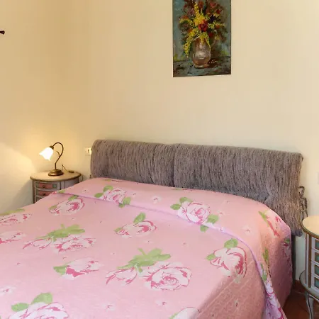 Apartamento Poggi Dell'elmo 101s *